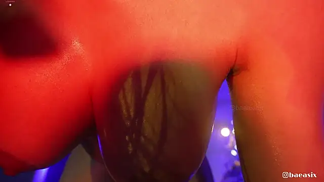 baeasian live sex cam