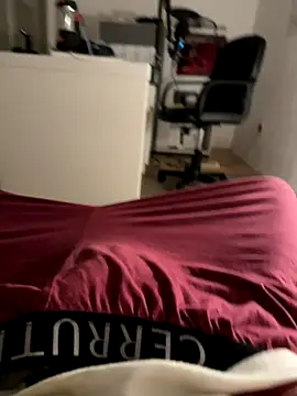 xy_monkeyBigCock live sex cam