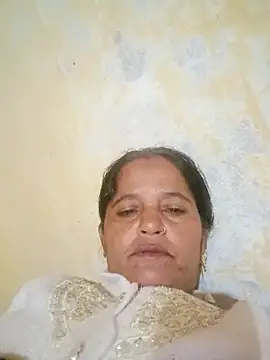 Guddinai4125's cam snapshot