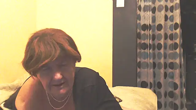 MioritaHard's cam snapshot