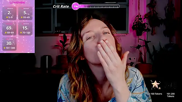 Elly_Helly's cam snapshot