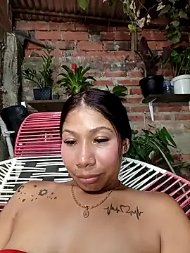 Rous-squir live sex cam