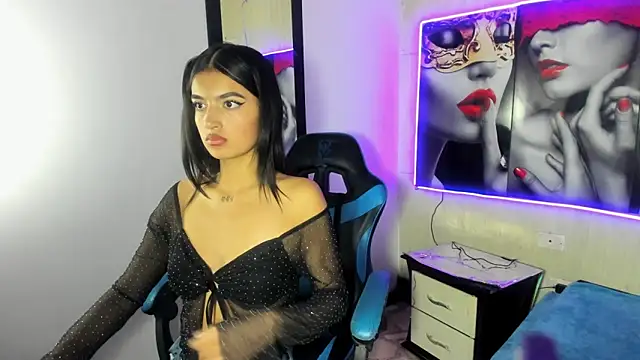 honeyluxe_'s cam snapshot