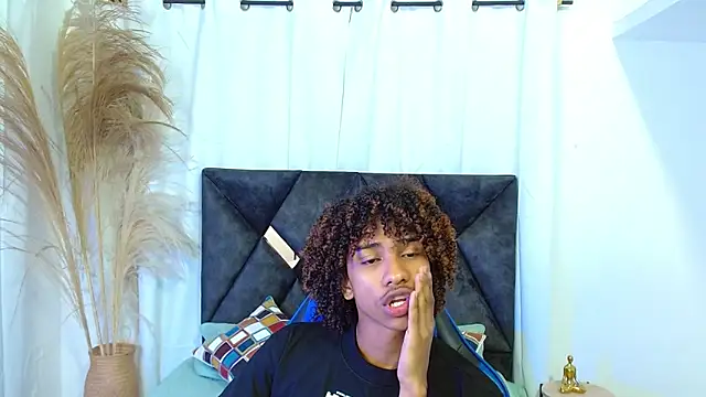 angelll18_ live sex cam