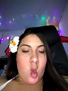 esmeralda_jadees's cam snapshot