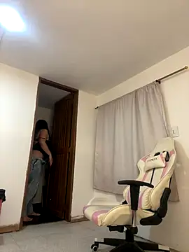 emma_hot2006's cam snapshot