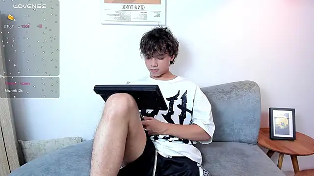 Honeymoon_sariel live sex cam