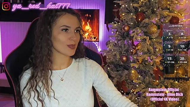 -RED_HAT-'s cam snapshot