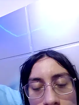 demonicangelic's cam snapshot