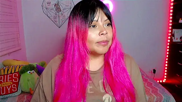 EllieMoonX's cam snapshot