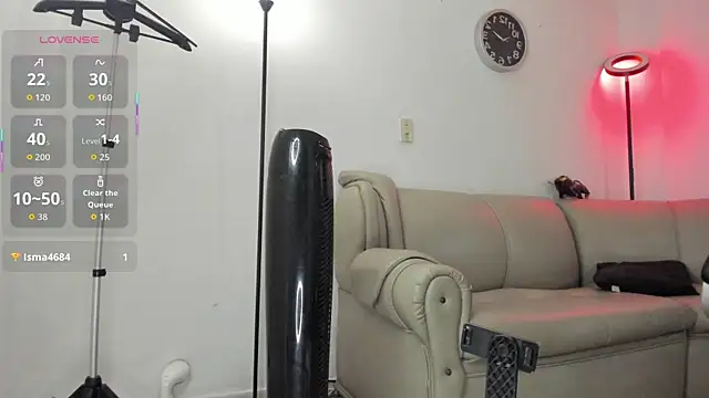 Ethan_Castellano live sex cam