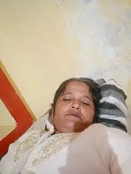 Guddinai4125's cam snapshot