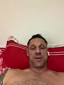 Yourhotboy_42 live sex cam