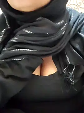 Indian-Nazia live sex cam