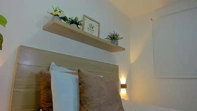 mara08_'s cam snapshot