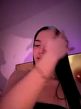 ShannonShanny live sex cam