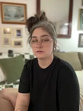 Alix_Valentine's cam snapshot