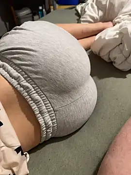 Lylyetcedric's cam snapshot