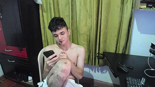 Waturox live sex cam