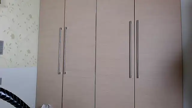 HOTLadyluna live sex cam