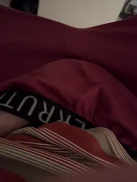 xy_monkeyBigCock live sex cam