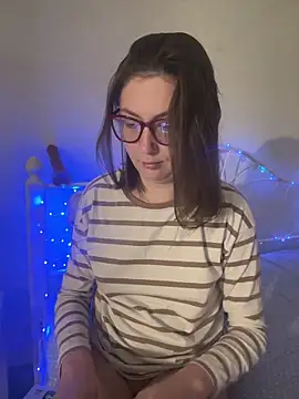 BeatriceTender live sex cam