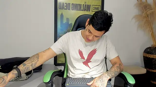 jamesinked_'s cam snapshot