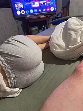 Lylyetcedric's cam snapshot