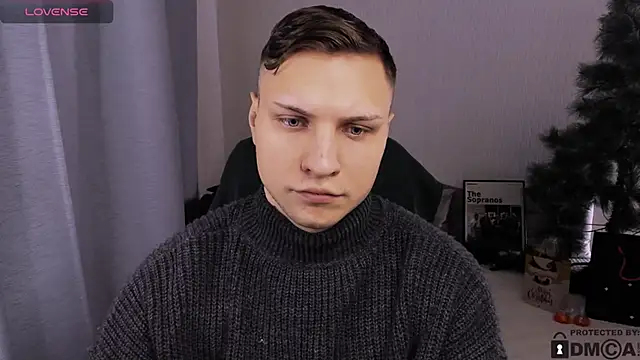 handsome_guy01's cam snapshot