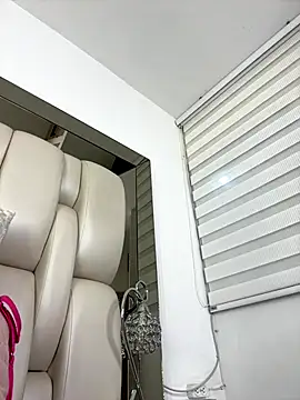 ALISSON_FOXXX1's cam snapshot