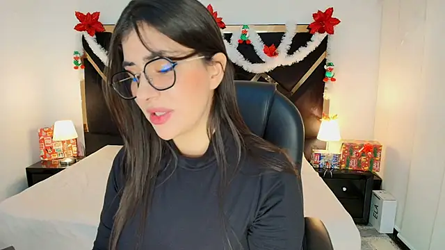 Amelie_saenz live sex cam