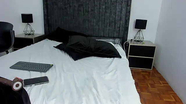 Antonella_Smiith_'s cam snapshot