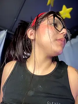 CherrySmirkXXX live sex cam