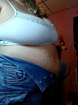 EllisW8's cam snapshot