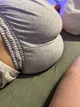 Lylyetcedric's cam snapshot