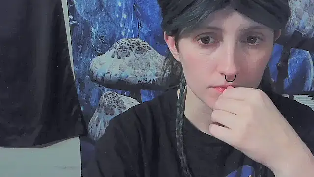 _hellostormy_'s cam snapshot