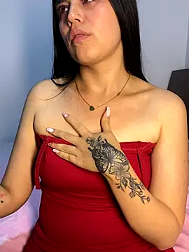 sophyy_white's cam snapshot