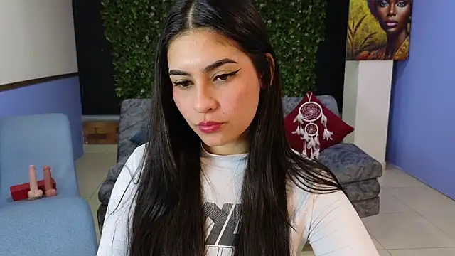 amy_lovelydoll's cam snapshot