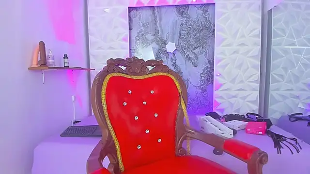 Luciana_r's cam snapshot