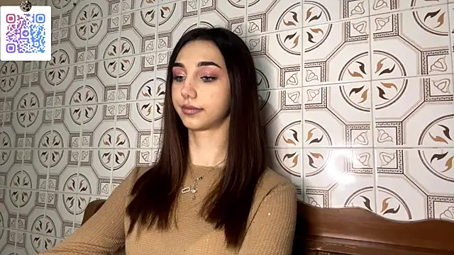 LinaMour's cam snapshot