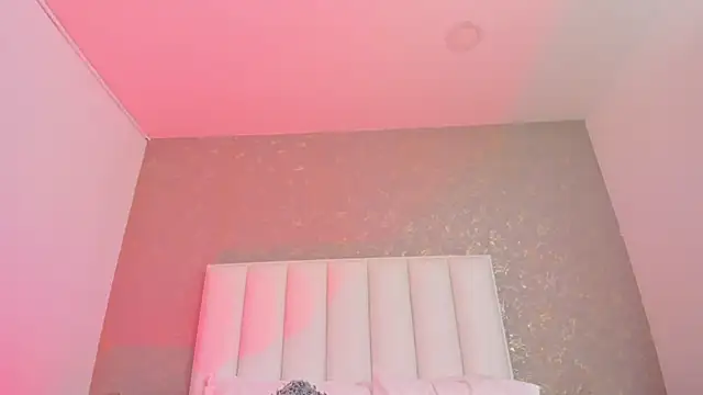 KaylieBrooks's cam snapshot