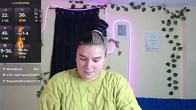 Nika_1_'s cam snapshot