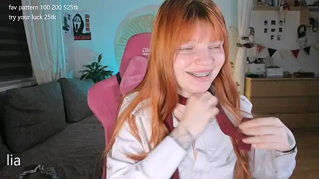 lil_lia's cam snapshot