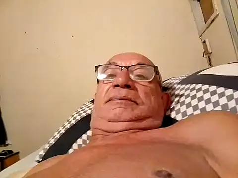 sincuenton24cmts's cam snapshot