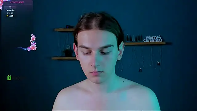 adrian_hart's cam snapshot