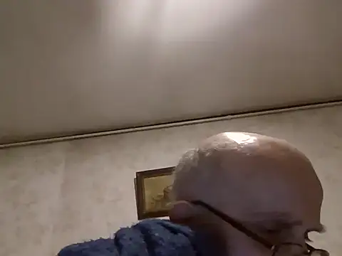 mariusica1@xh's cam snapshot