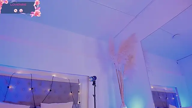 lea_walkerr's cam snapshot