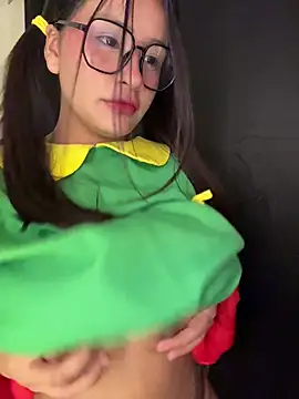 indialatin's cam snapshot