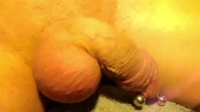 TheHardone_29's cam snapshot