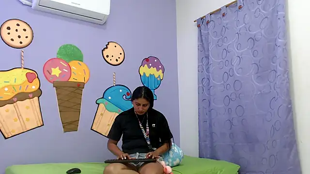 NOVAHOT98's cam snapshot